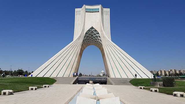 طهران تستعد لاحتفال “النصر” بعد وقف النار مع إسرائيل