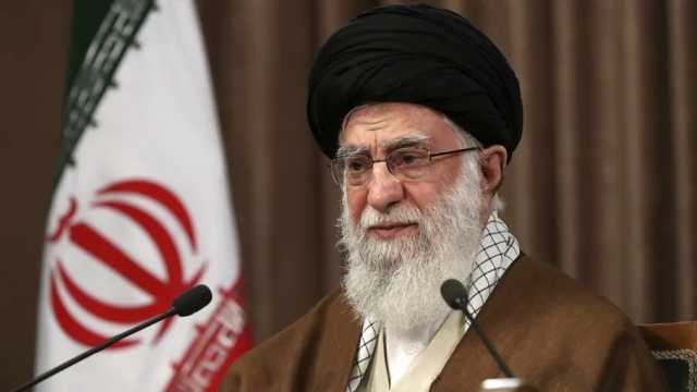ترامب: خامنئي “الهدف السهل” لكنه ليس هدفًا الآن !