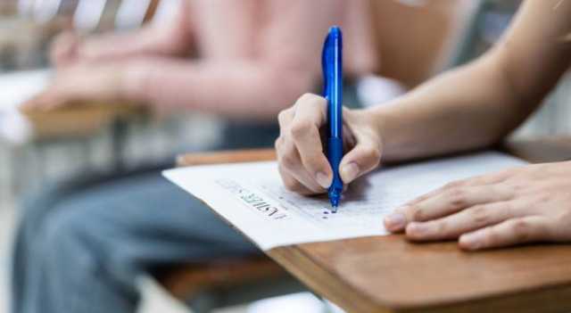 عاجل | التربية : تحذير هام جدًا لطلبة “التوجيهي ” بشأن الممنوعات