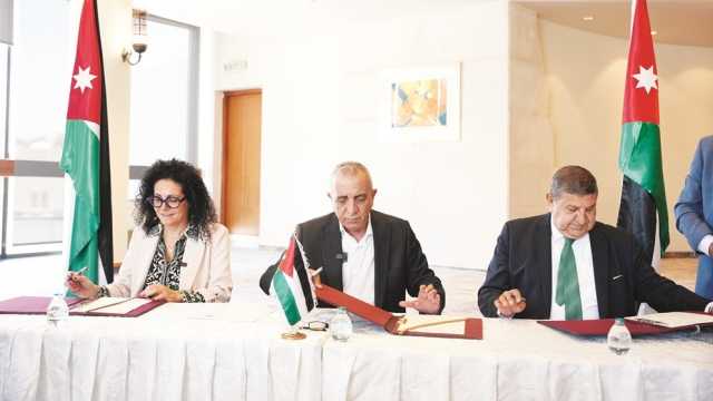 اتفاقية شراكة لتجديد دعم مشروع مكتبة “الطفل المتنقلة”