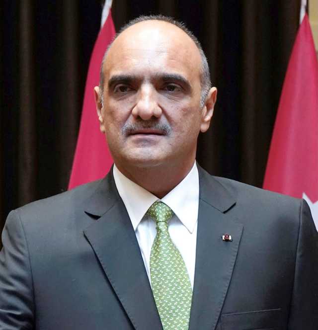 عاجل | بشر الخصاونة يحذر من حساب فيسبوك مزور ينتحل هويته