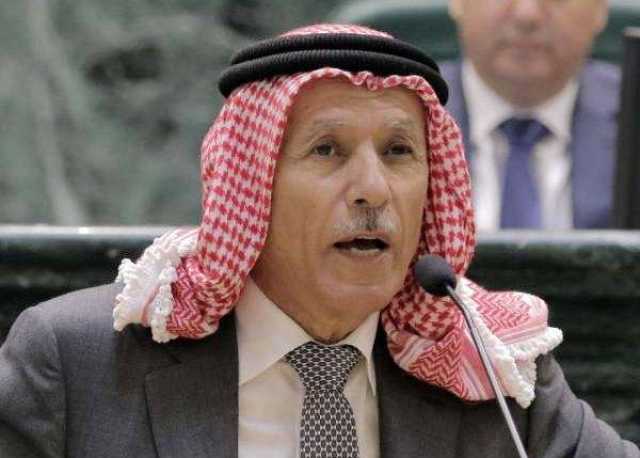 العرموطي يوضح سبب خروجه من مجموعات “الواتساب”