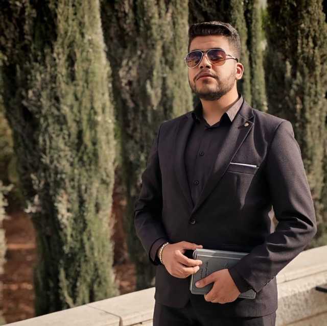 “ثورة العقود الذكية تبدأ من هنا… قراءة قانونية بصوت أكاديمي أردني”