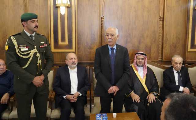 مندوبا عن الملك وولي العهد…العيسوي يعزي آل خزنة كاتبي