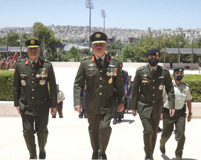 الملك يوجه الحكومة برفع الجاهزية والتنسيق