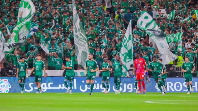 الأهلي السعودي يطمئن جماهيره بصفقات مرتقبة قريبًا