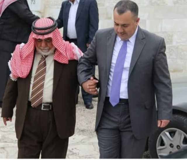 كيف أرثيك، أبي؟