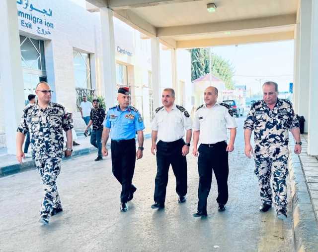 مدير الجمارك يأمر بتيسير العبور في “حدود جابر”