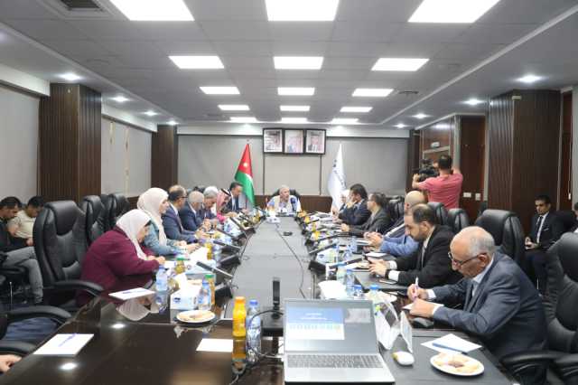 “العمل النيابية” تبحث مع سلطة العقبة توزيع الأراضي وتعزيز المشاريع التنموية في المنطقة