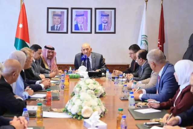 وفد من كتلة عزم النيابية يلتقي الإدارة العليا في شركة الفوسفات