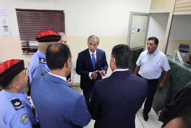 عاجل| جعفر حسان يتفقد مشروع معبر الدرة في العقبة ويوجه بتسريع الإنجاز