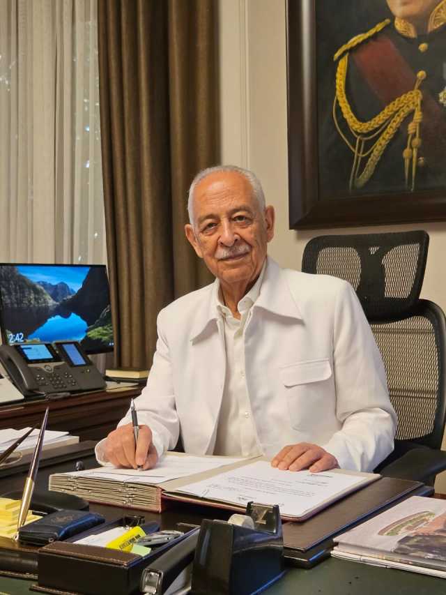 د. أحمد المطارنة يكتب بحق العيسوي