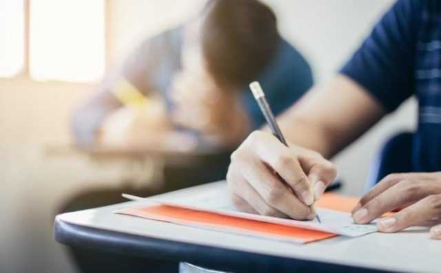 نتائج التوجيهي تثير قلق الخبراء: 77 ألف طالب خارج المسار الأكاديمي.. ومصير مجهول يلوح في الأفق