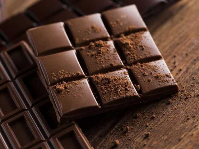 9 معايير لاختيار الشوكولاتة الداكنة الصحية