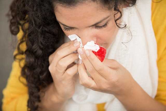 نزيف الأنف.. أسبابه وسبب شيوعه في الصيف وطرق الوقاية