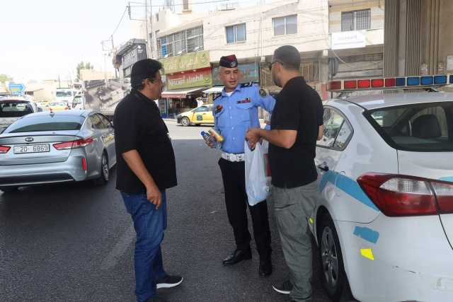 لمسة وفاء وعطاء من هيئة تنظيم قطاع الاتصالات تبرّد قلوب رجال الأمن وعمّال الوطن تحت شمس الحارة