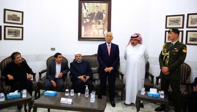 مندوبا عن الملك وولي العهد… العيسوي يعزي الزعبي والأمير والمعادات والدلاهمة