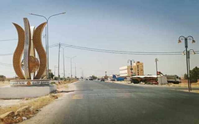 أهالي الغدير الأخضر والأبيض في المفرق يطالبون بتحسين الخدمات الأساسية .. فيديو