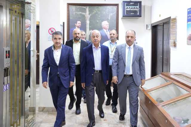 مناقشة تنافسية المصانع الأردنية محليا وعالميا مع هيئة تنظيم قطاع الطاقة والمعادن