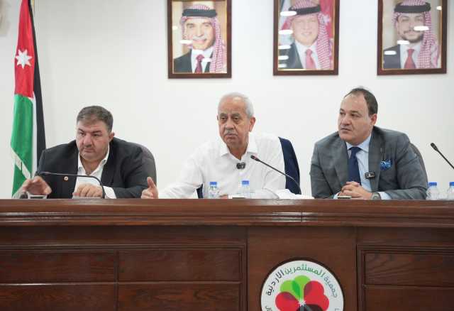 خلال لقاء بصناعيي سحاب والموقر الجغبير: “صناعة عمان” تطرح عطاء أرض المعارض ومركز الاعمال