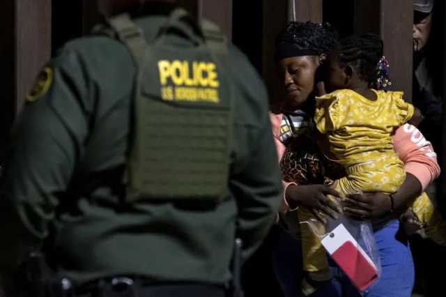 أميركا ترحل دفعة جديدة إلى غانا