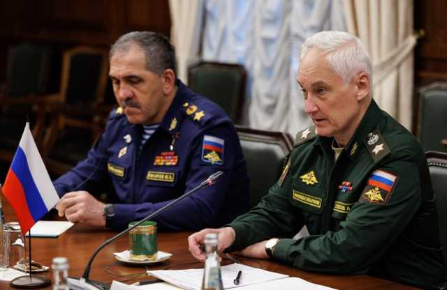 بيلاوسوف وأبوقصرة يبحثان تعزيز التعاون العسكري في موسكو