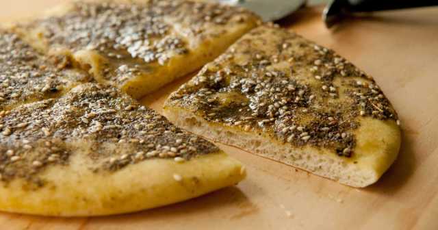 عاجل | 7 مصابين بتسمم غذائي في إربد بعد تناول ” المناقيش “