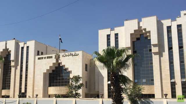 الداخلية السورية: القبض على ثلاثة أشقاء نفذوا اعتداءً مسلحًا داخل كلية الآداب بجامعة دمشق