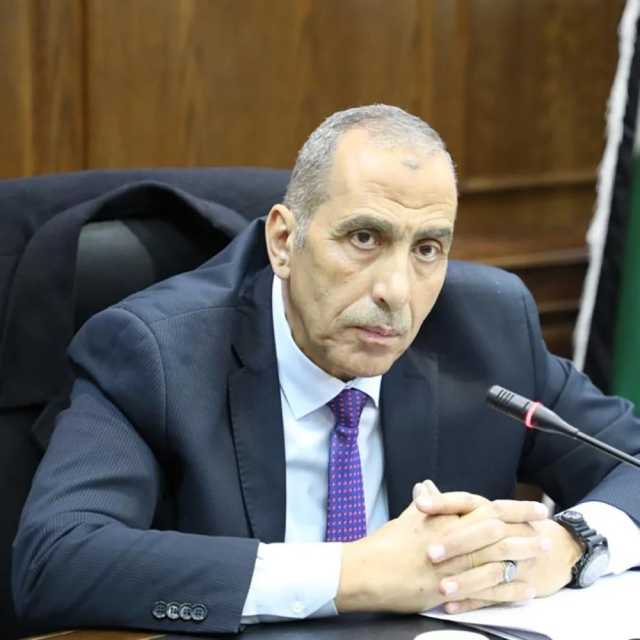 “لا حلّ إلا حل الدولتين “