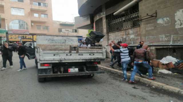 عجلون: إزالة اعتداءات على الأرصفة والطرق