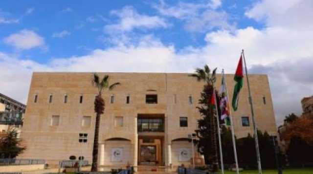أمانة عمان تنذر موظفين بالفصل (أسماء)