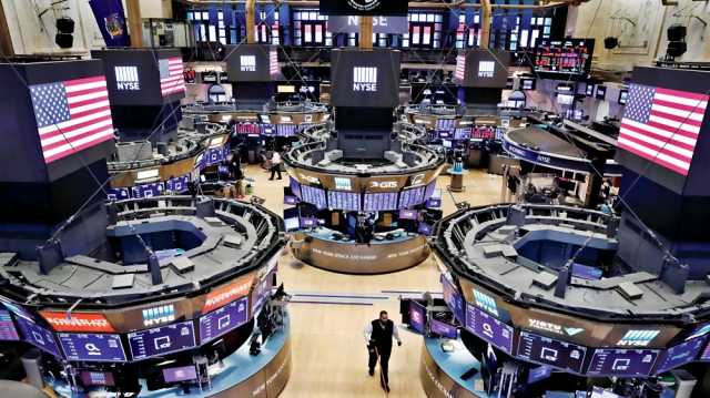 انخفاض مؤشرات الأسهم الأمريكية