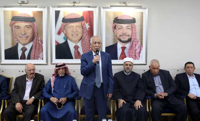 مندوبا عن الملك وولي العهد. العيسوي يعزي عشيرتي أبو الغنم والمبيضين والجندي