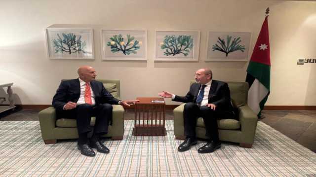 عاجل | الصفدي يلتقي مسؤولين دوليين على هامش حوار المنامة 2025