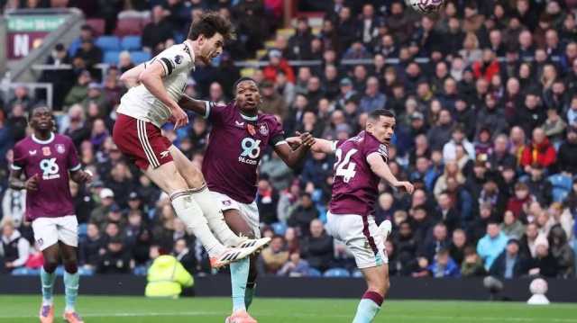 آرسنال يحافظ على الصدارة بفوز جديد على بيرنلي (2-0)