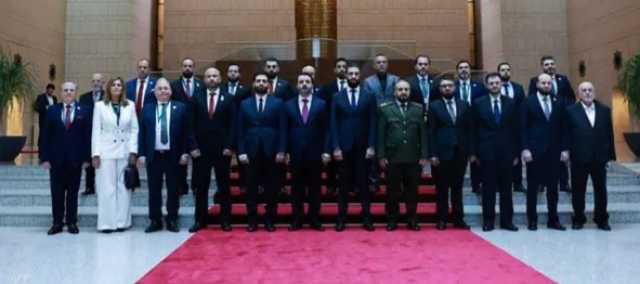 سوريا .. الإدارة الذاتية ترفض الحكومة الجديدة وقراراتها