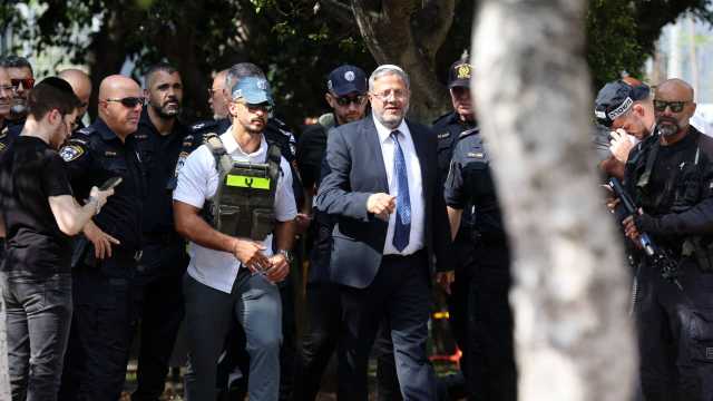 1251 مستوطناً يتقدمهم المتطرف بن غفير يقتحمون المسجد الأقصى