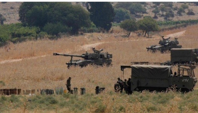 عاجل : قوات الاحتلال تقتل صحفيا وتصيب آخر جنوب لبنان