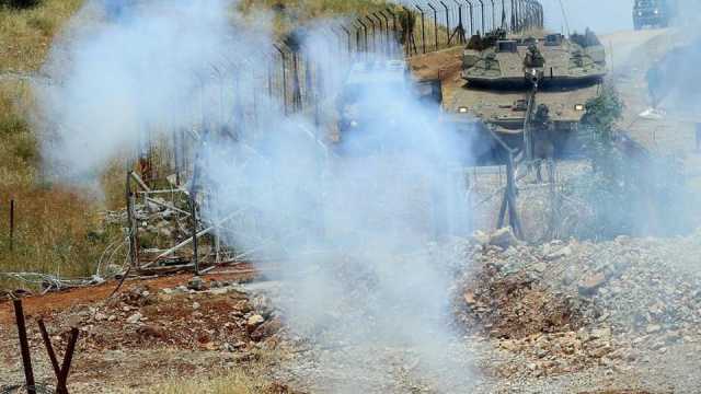 تراشق بالقنابل الدخانية بين الجيشين اللبناني والاسرائيلي