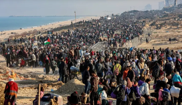 أونروا: سكان غزة ليسوا أمواتًا ولا أحياء بل جثث متحركة