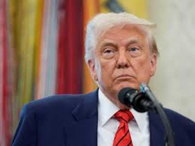 ترامب يصب غضبه على البنك المركزي الأمريكي ويطالب بخفض الفائدة