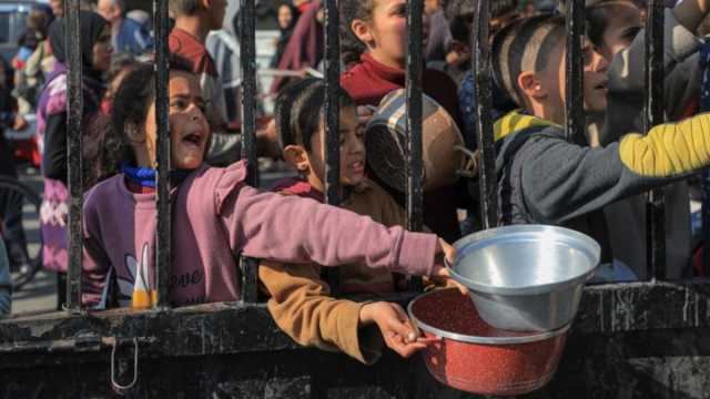 الأونروا: أسوأ سيناريوهات المجاعة يتحقق حاليا في قطاع غزة