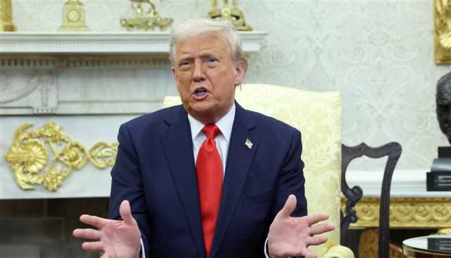 ترامب يهاجم زيلينسكي مجدداً: لا تبدأ حرباً ضد من يفوقك بـ20 ضعفاً