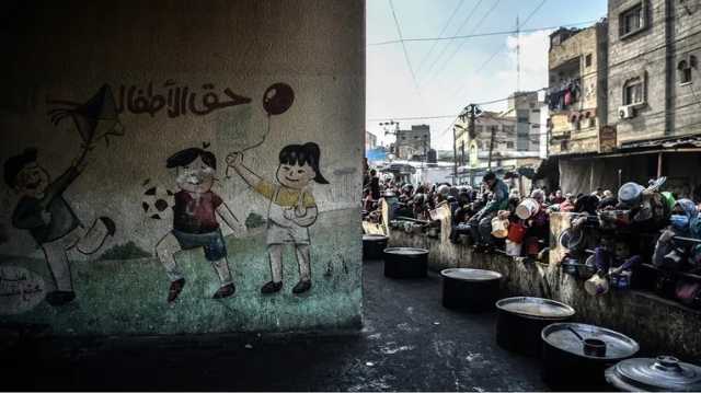 الغذاء العالمي يعلن نفاد الغذاء من مخازنه في غزة