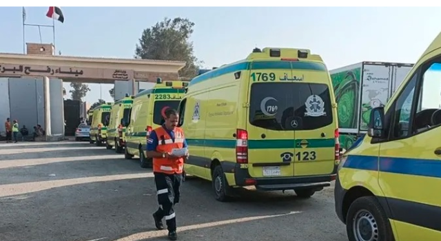 الصحة المصري: الطواقم تعمل على مدار الساعة للتخفيف عن جرحى غزة