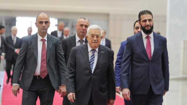 الرئيس الفلسطيني يصل إلى سوريا في زيارة رسمية