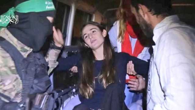عاجل : جهاز الاستخبارات الإسرائيلي تاه في دهاليز المقاومة .. مفاجآت وكواليس تسليم للأسرى وسط مدرعات العدو