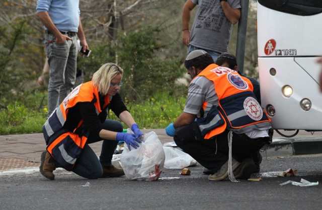 إصابة مستوطن بجروح خطيرة في حادثة طعن داخل منطقة حوارة بنابلس