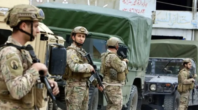 الجيش اللبناني يسمح بدخول الأدوات الكهربائية والأثاث المنزلي إلى المخيمات الفلسطينية