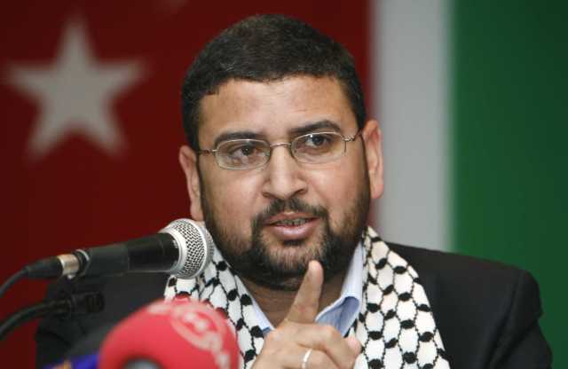 عاجل : أبو زهري: لا يتم أي اتفاق قبل وقف العدوان على شعبنا الفلسطيني